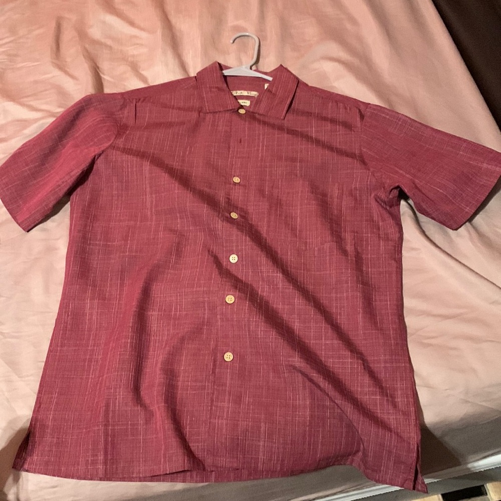 Batick Bay button up. M. Casual/formal